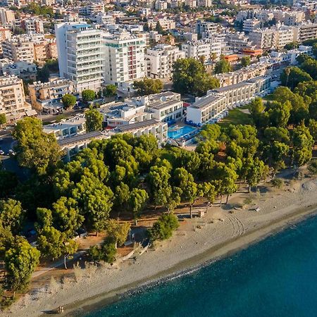 Park Beach Hotel Limassol Bagian luar foto