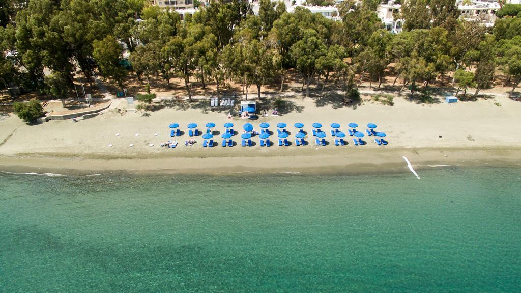 Park Beach Hotel Limassol Bagian luar foto